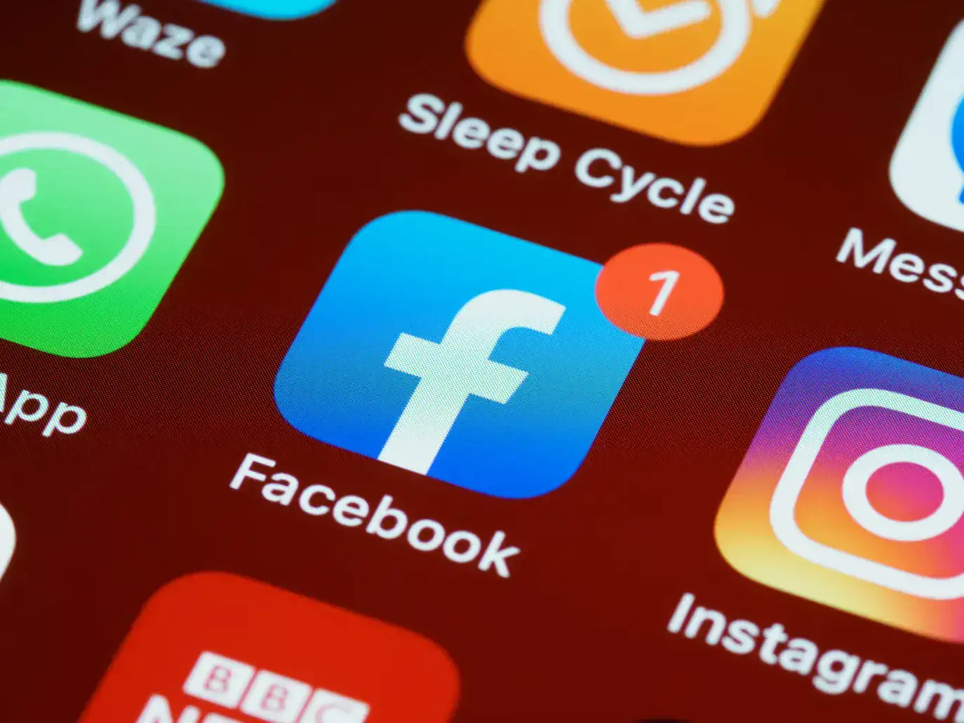 สิ่งที่ควรหลีกเลี่ยงในการทำ Facebook SEO
