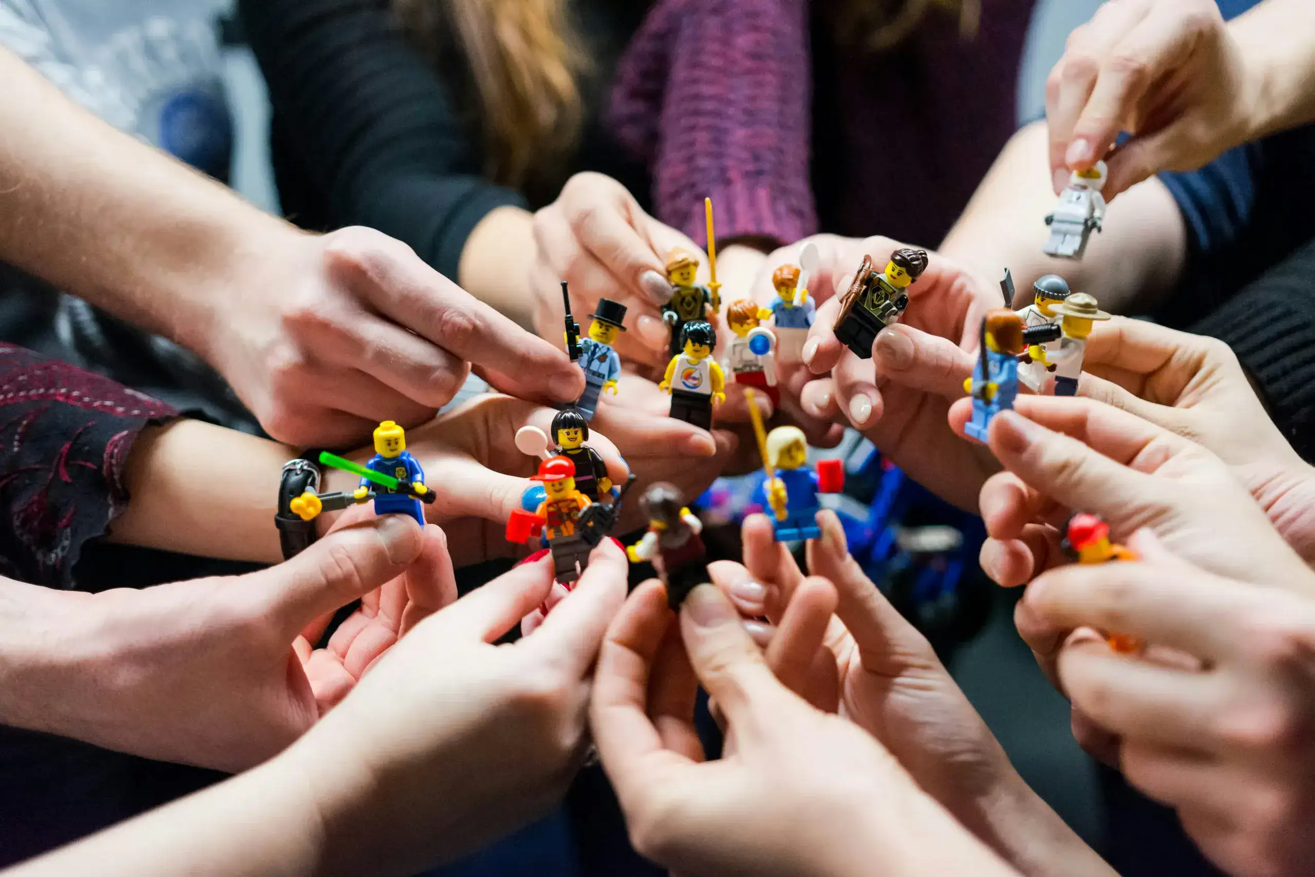 ตัวอย่าง Nostalgia Marketing - Lego